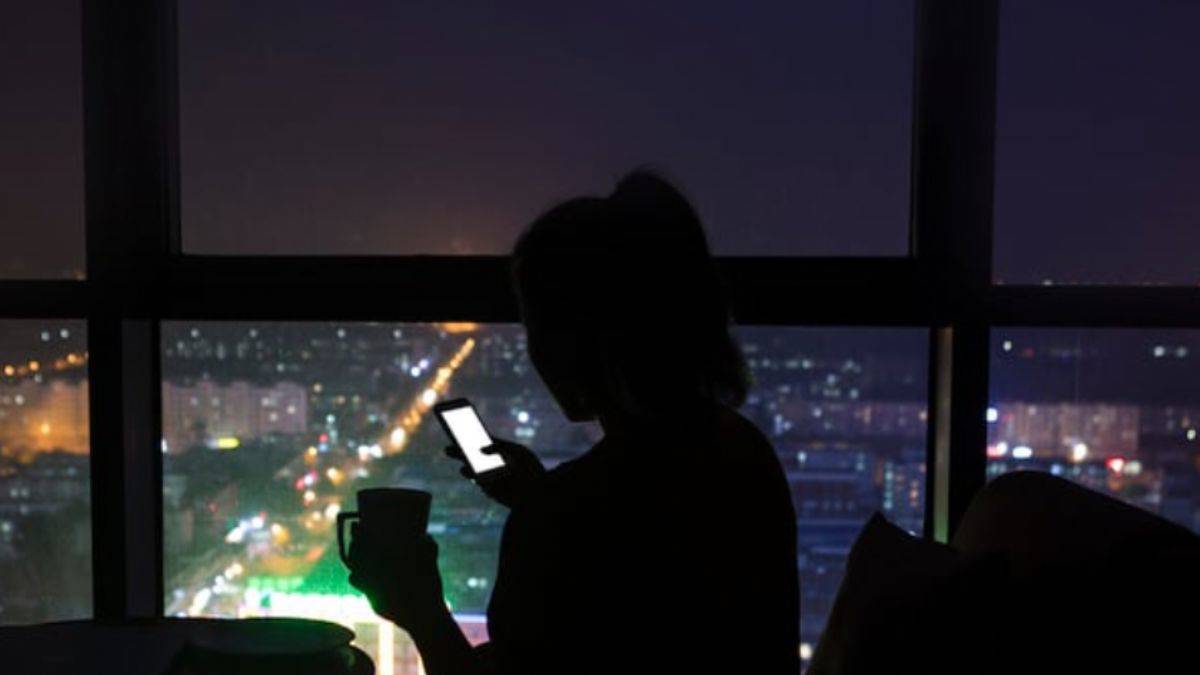 Sosyal medyaya gece yasağı