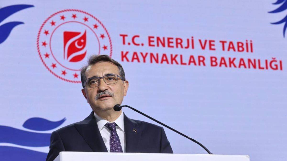 Bakan Dönmez'den 3. santral açıklaması