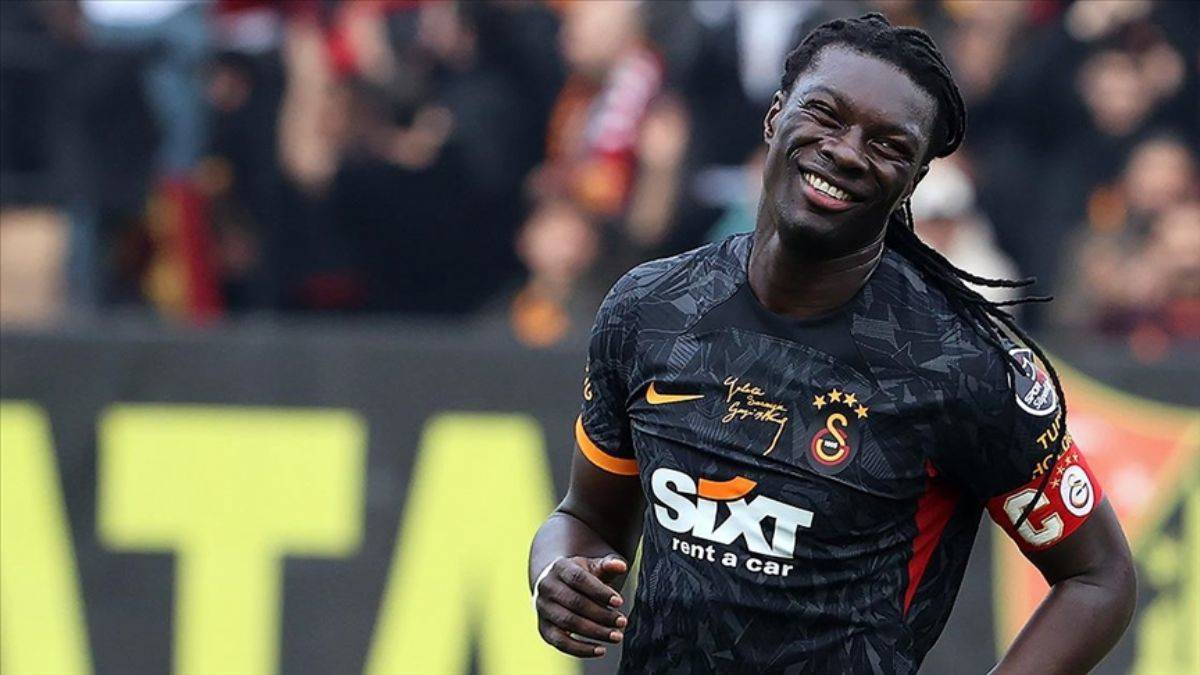 Galatasaray'dan Gomis açıklaması