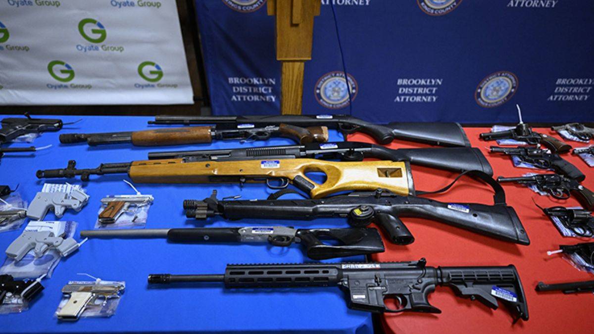 'Silahını getir, 500 doları al'