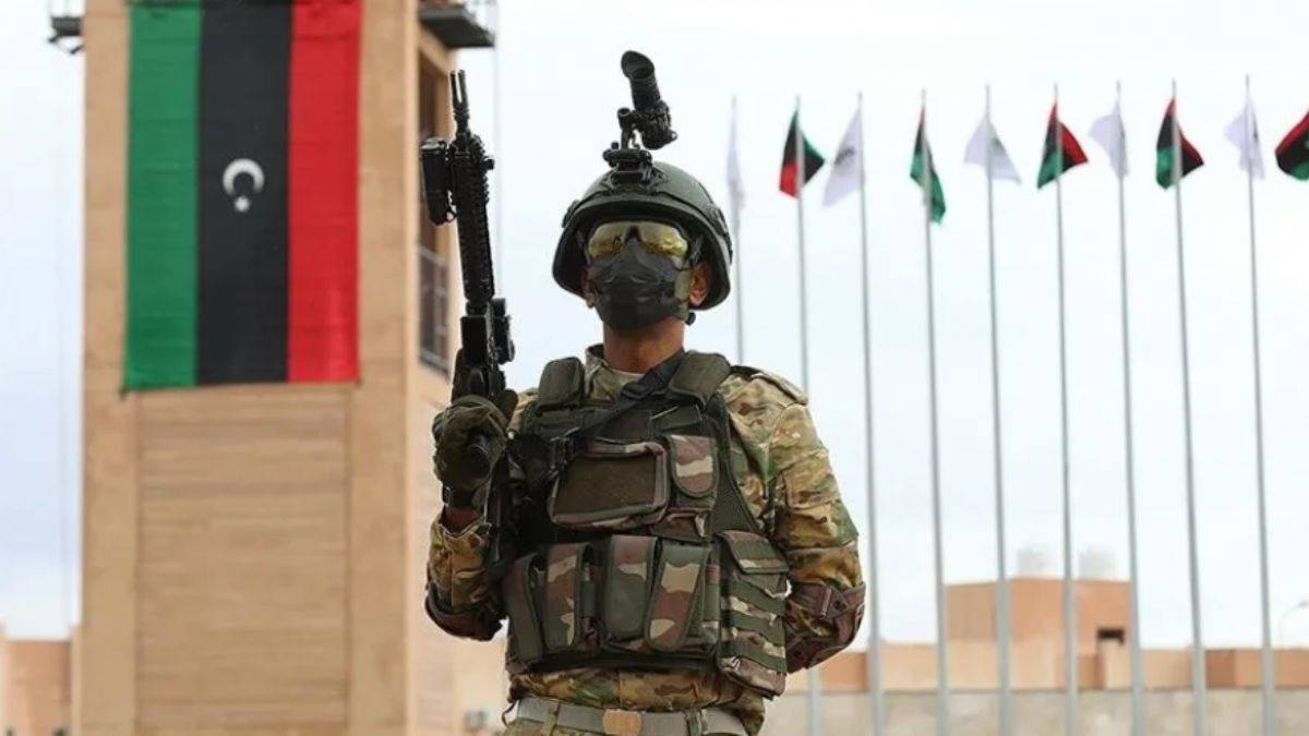 Libya'da orduyu birleştirme toplantıları