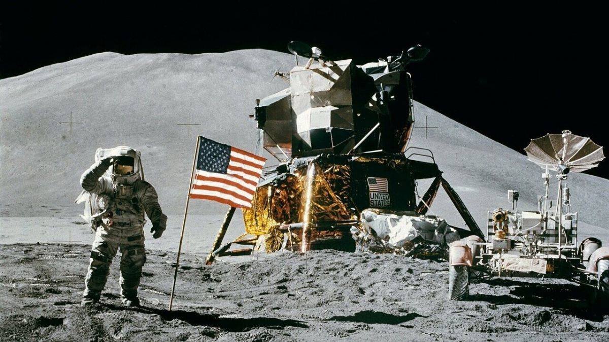'Apollo 11'in Ay'a indiğinden şüphe duyuyorum'
