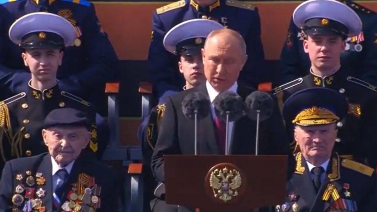 Putin: Batı, Nazileri kimin yendiğini unuttu