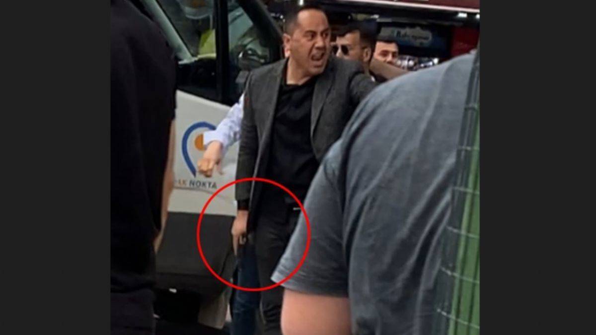 AK Parti standına silahlı saldırı! CHP'li üye gözaltında