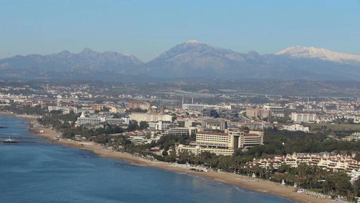 Antalya'da kira fiyatları 'kafaya göre': Aylık 255 bin TL