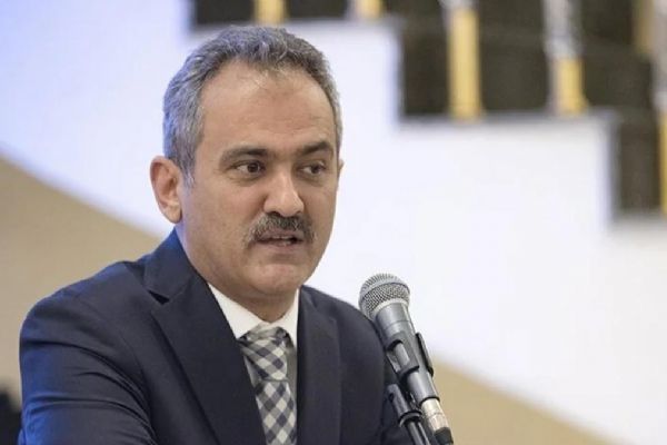 Bakan Özer açıkladı: Uzman öğretmenlikte kıdem şartı düşüyor