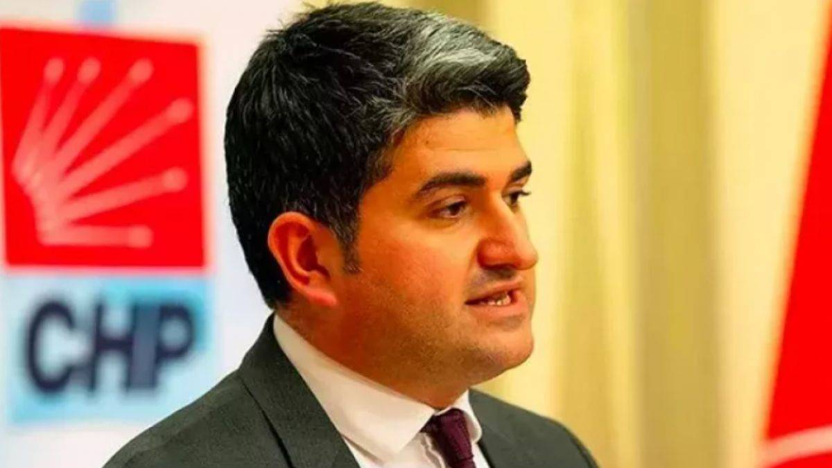 CHP'de üst düzey istifa