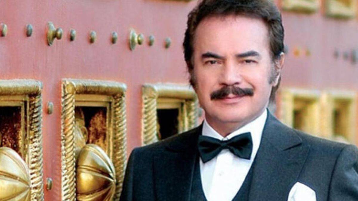 Orhan Gencebay'dan sosyal medyadaki iddialar üzerine açıklama