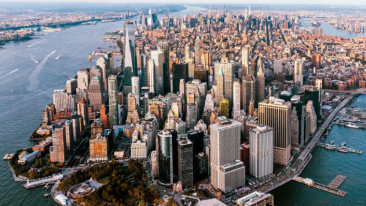 New York yavaş yavaş çöküyor