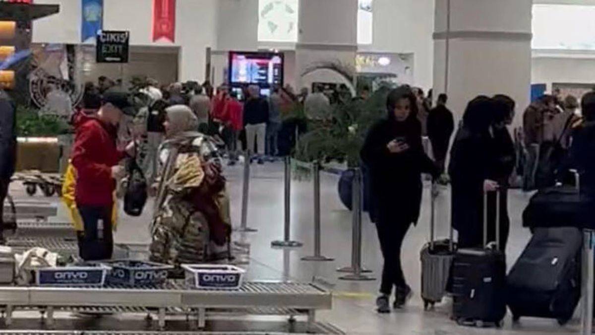 Gaziantep hava sahasında tanımlanamayan cisim nedeniyle uçuşlar yapılamıyor