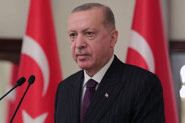 Cumhurbaşkanı Erdoğan gençlerle Rami Kütüphanesi'nde buluştu