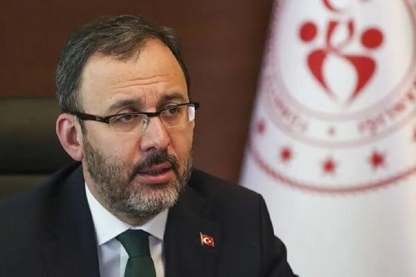 Bakan Kasapoğlu: Bize oy versin vermesin her vatandaşımıza saygımız sonsuzdur