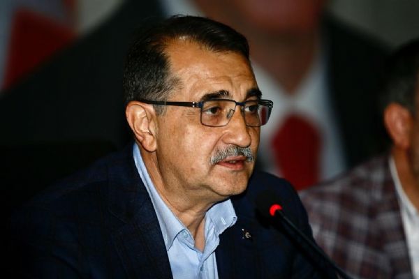 Bakan Dönmez: Bay Kemal'in seçilme şansı ancak Cumhurbaşkanı'mızın adaylıktan çekilmesiyle mümkün