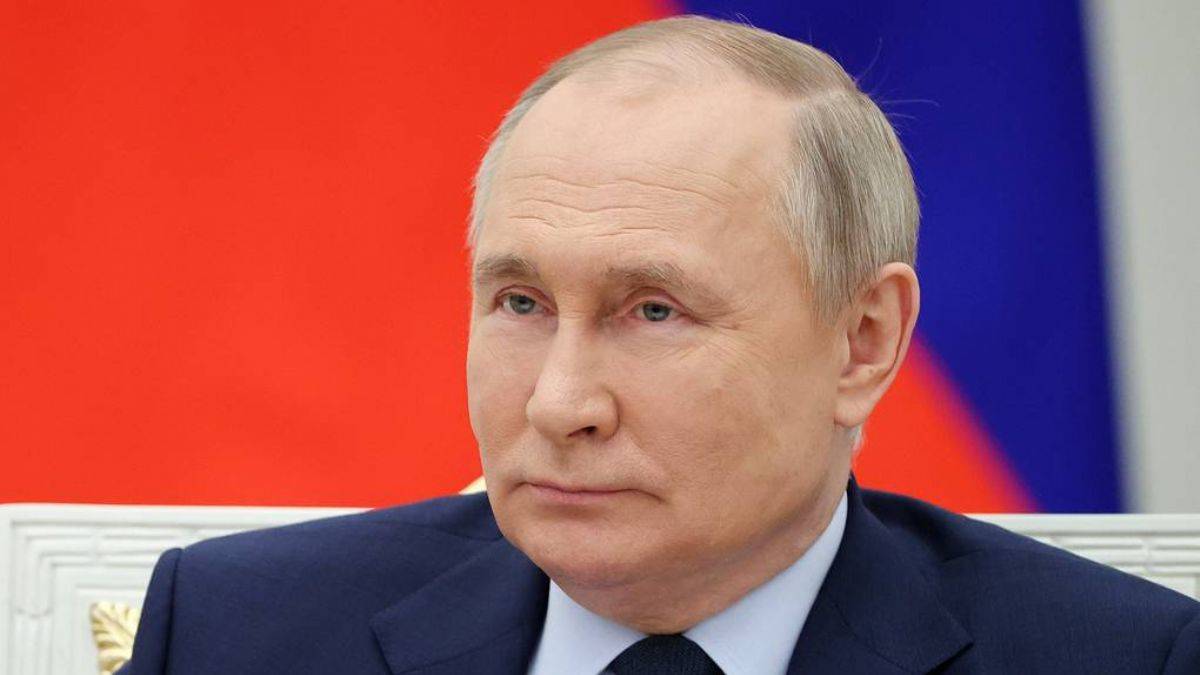 Putin: Rusya ile işbirliği yapan ülkelere şantaj yapıyorlar