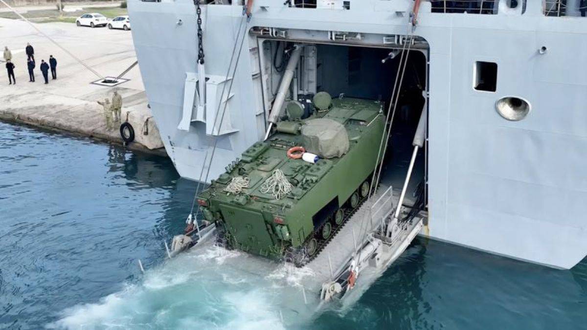 ZAHA'lar TSK'ya teslim edildi