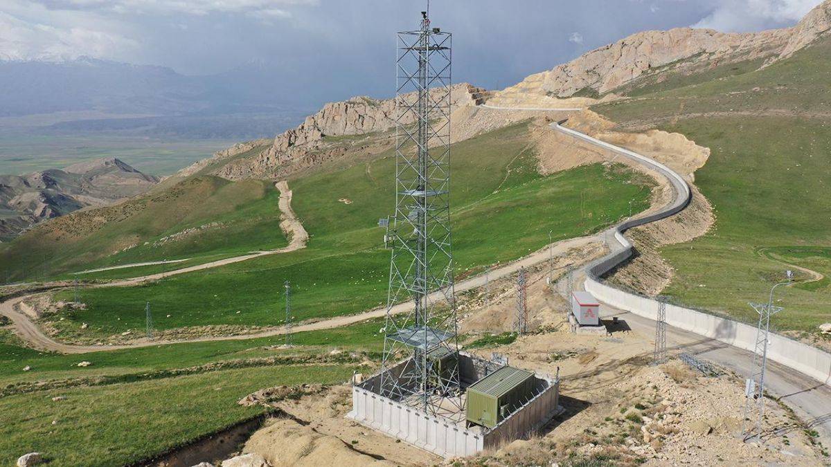 İran sınırında yasa dışı geçişler ileri teknolojiyle engelleniyor