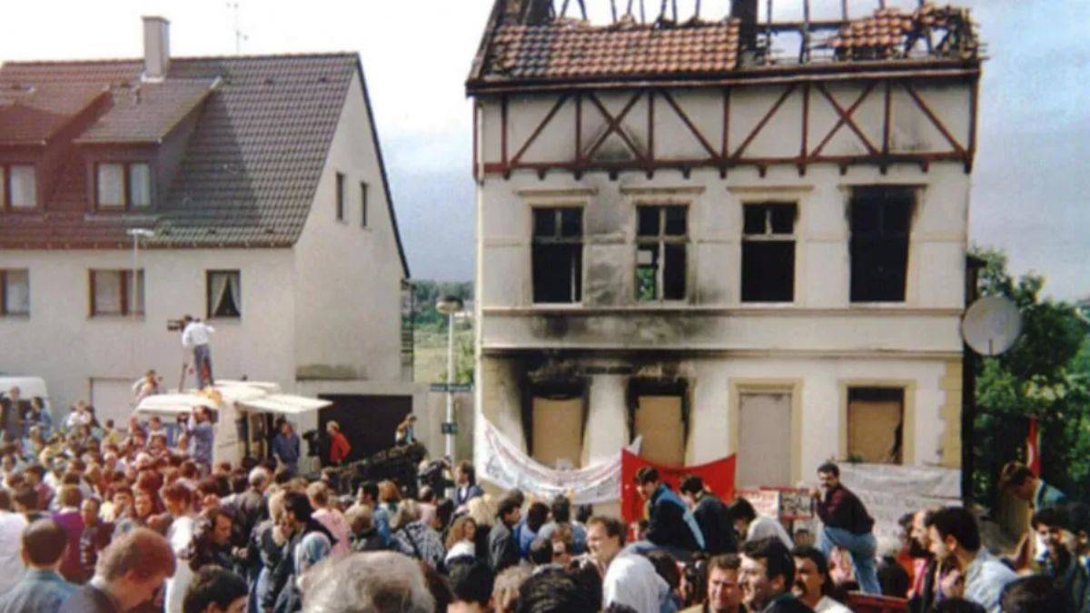 Almanya'da 30 yıldır dinmeyen acı: Solingen faciası