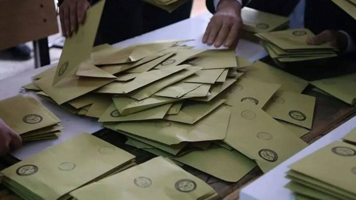 CHP'nin oyu arttı mı?