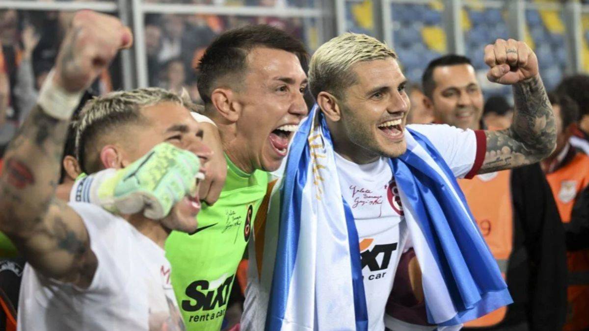 Galatasaray'da kalacak mı? Icardi'den açıklama