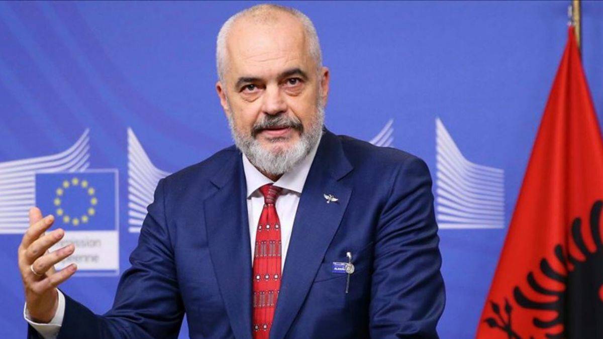 Arnavutluk: Kosova sınırındaki Sırp ordusunun gücü sıfır