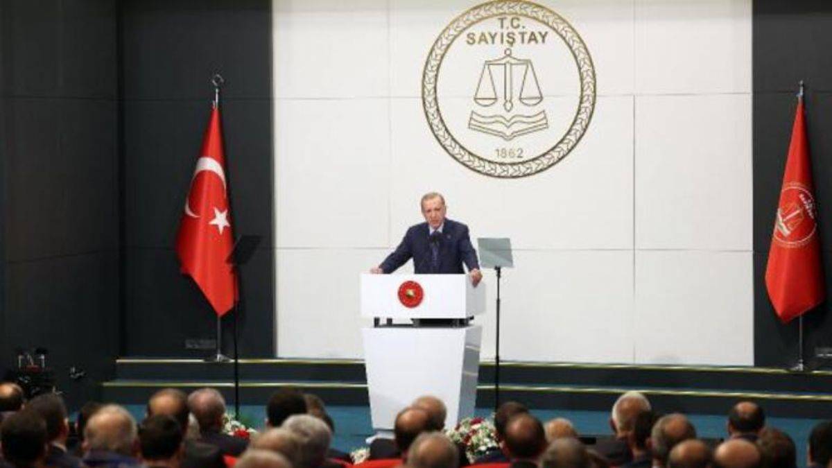 Erdoğan: Eski sistem tartışmalarına son nokta koyuldu