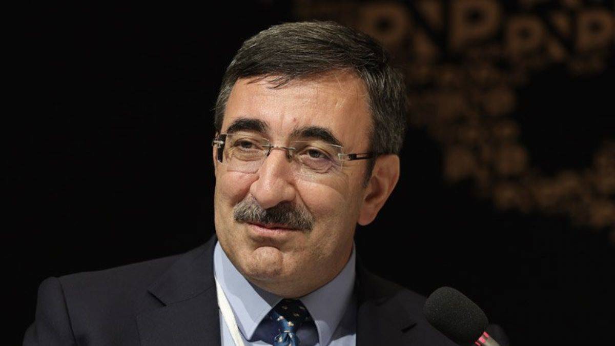 Cumhurbaşkanı Yardımcısı Cevdet Yılmaz kimdir?