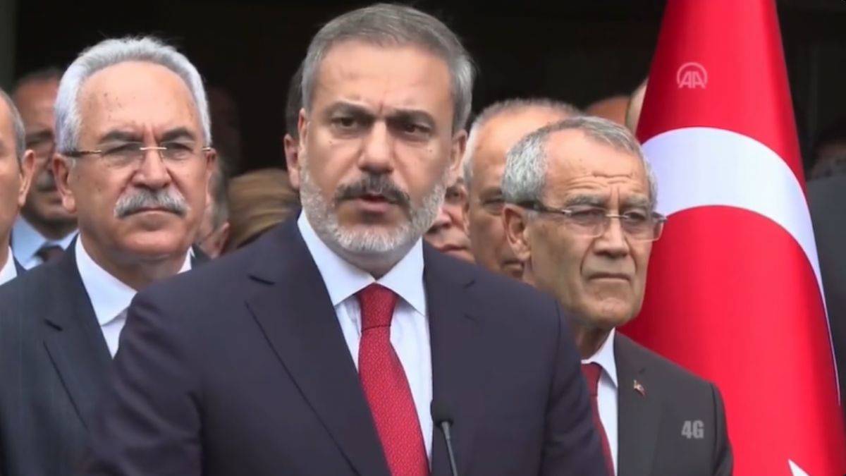 Görevi devralan yeni Dışişleri Bakanı Hakan Fidan'dan açıklama