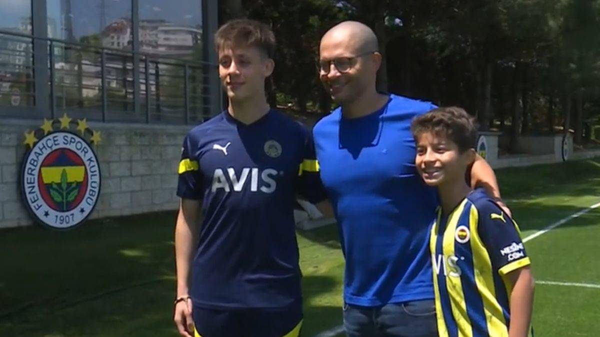 Alex de Souza'dan Fenerbahçe'ye ziyaret