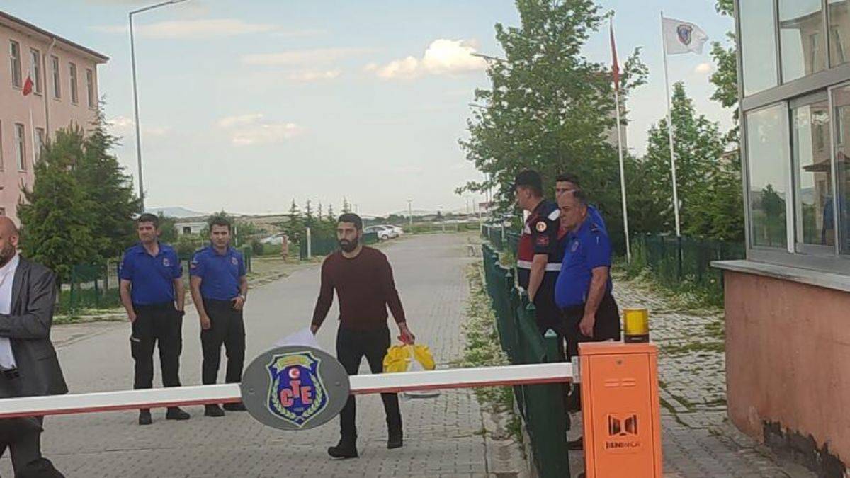 Kadir Şeker'e yeniden tahliye