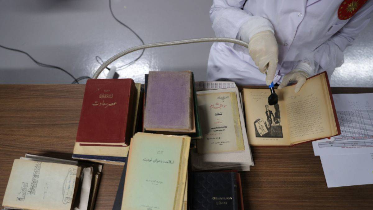 Tarihi el yazma eserleri kurtarma operasyonları