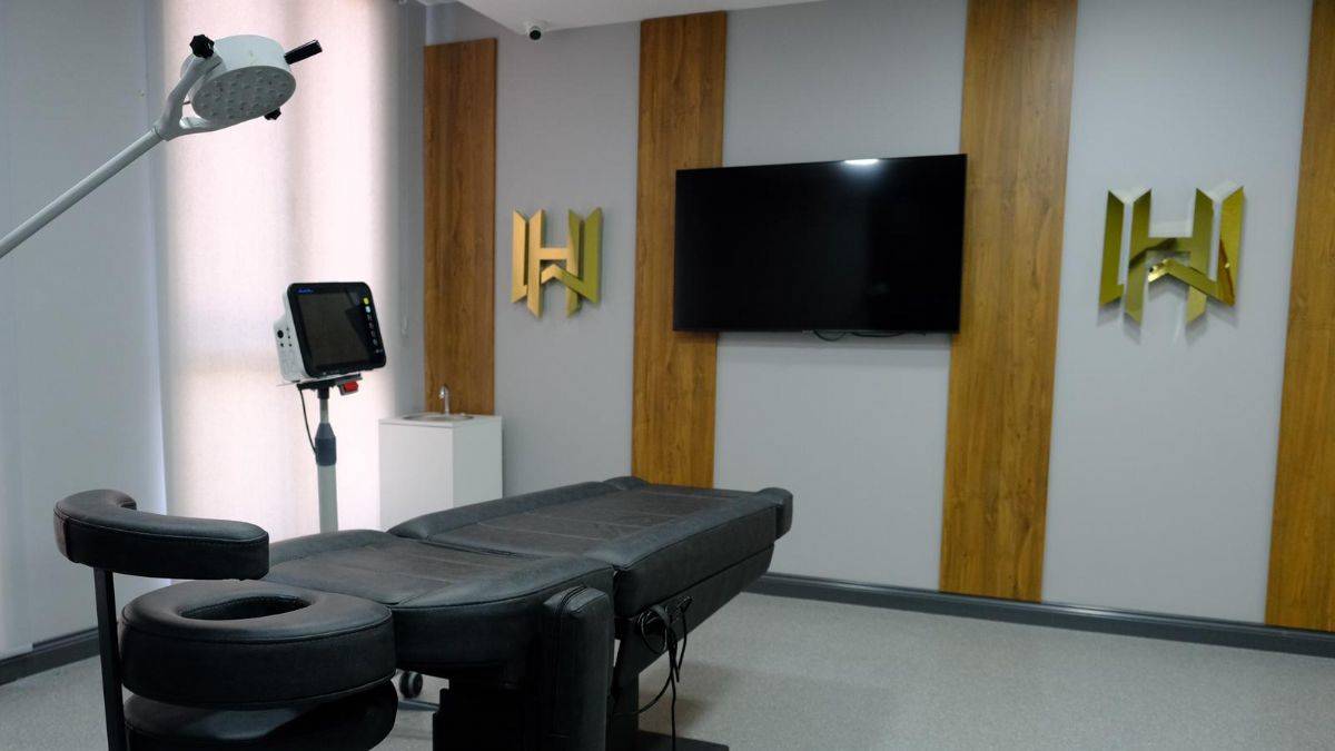 World of the Hair: Saç Ekiminde Estetiğin Yeni Yüzü