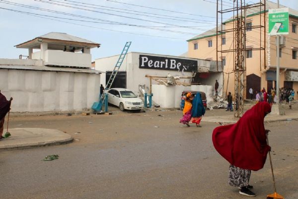 Somali'de Eş-Şebab'ın bir otele düzenlediği saldırıda 9 kişi öldü