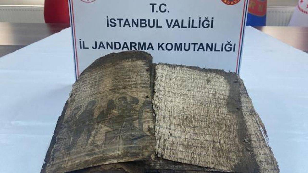 1100 yıllık İncil ele geçirildi