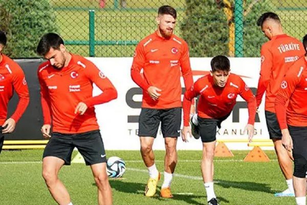 Miili Takım, Letonya'ya vardı