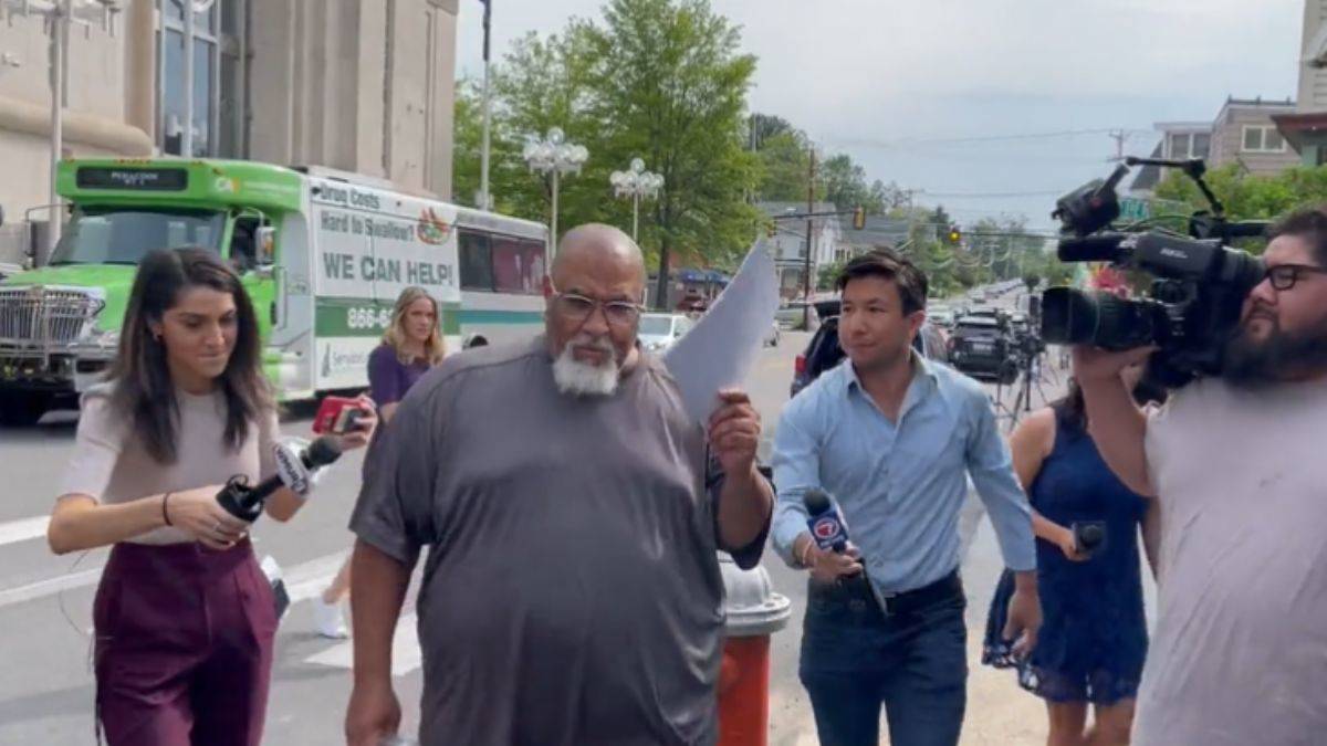 Ceset parçası satan Harvard'lı profesör kovuldu