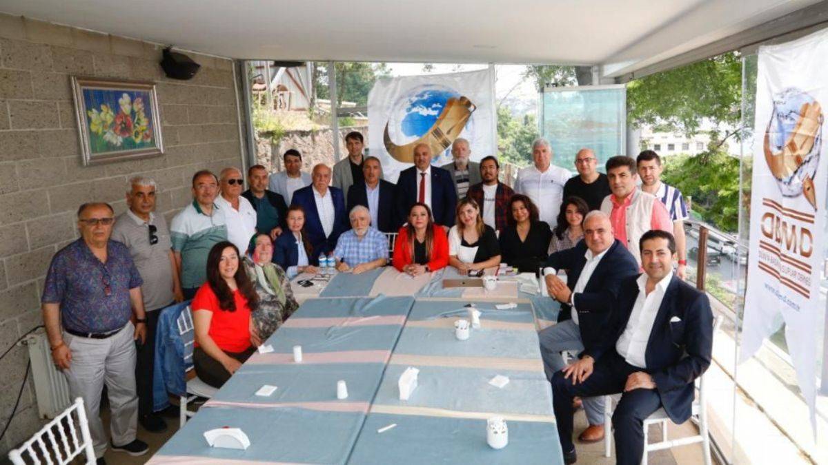 Dünya Basın Mensupları Derneği'nden muhteşem organizasyon