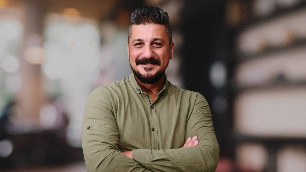 Serdar Sezer’in Yapay Zeka ile Görselleştirdiği Kitap Büyük İlgi Görüyor