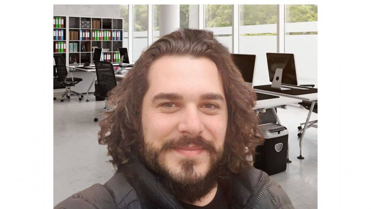 Ulaş Taner Akpınar Kimdir ? Biyografisi Nedir ? Hakkında Merak Edilenler.