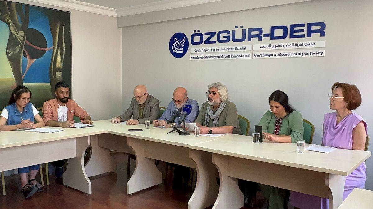 Türkmenistanlı mültecilerden dünyaya mesaj