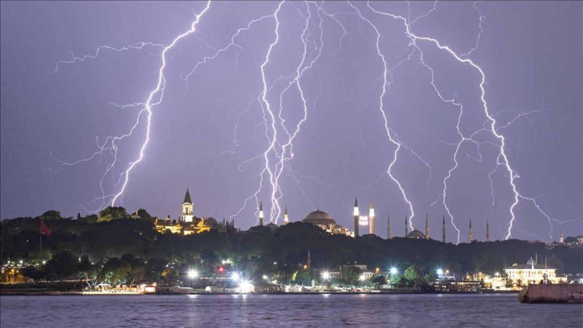 Meteoroloji'den 11 il için kuvvetli yağış uyarısı