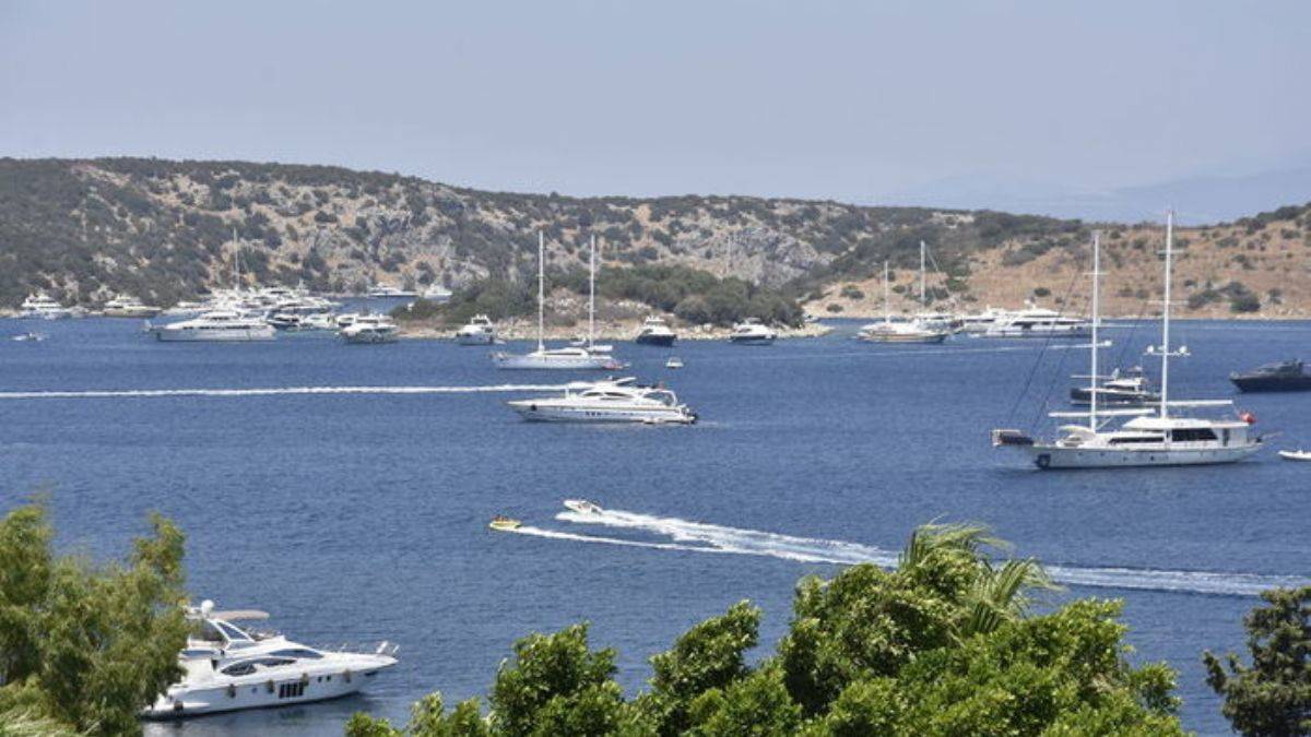 Fethiye Körfezi'ni felakete sürükleyen turizm