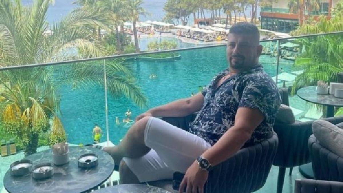 Lüks araçlı polisin suç dosyası kabarık çıktı