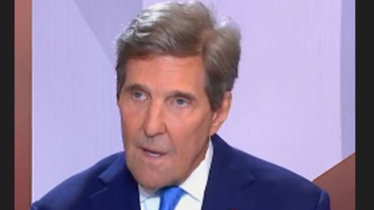 Kerry itiraf etti: Irak işgali yalan üzerine kuruldu