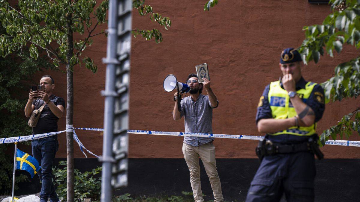 'İsveç’te Türkiye ve İslam düşmanlığını FETÖ körüklüyor'