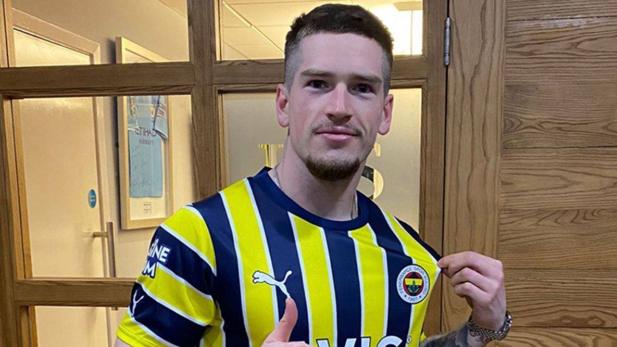 Fenerbahçe'nin yeni transferi Ryan Kent, İstanbul'da