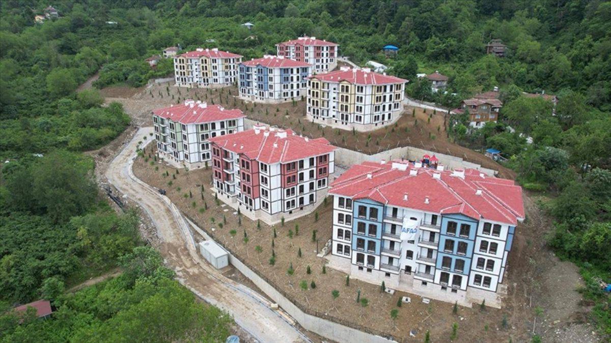 TOKİ'den sel sonrası deniz manzaralı konutlar