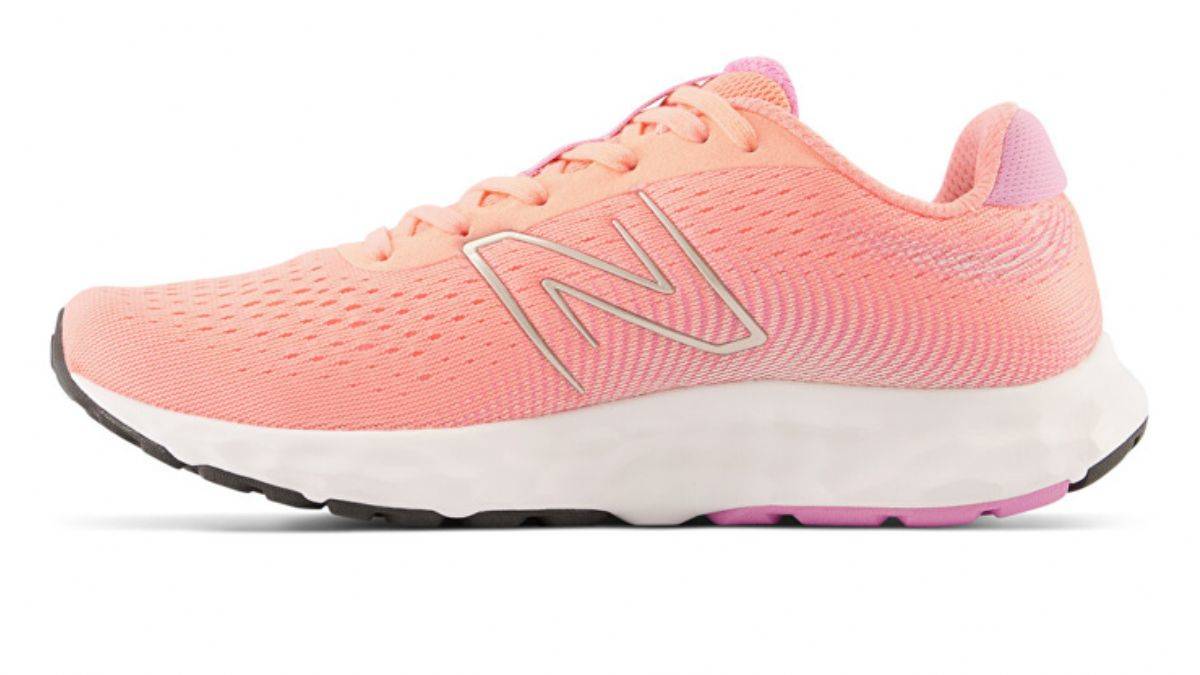 Kadın Koşu Ayakkabısı: Konfor ve Performans Bir Arada