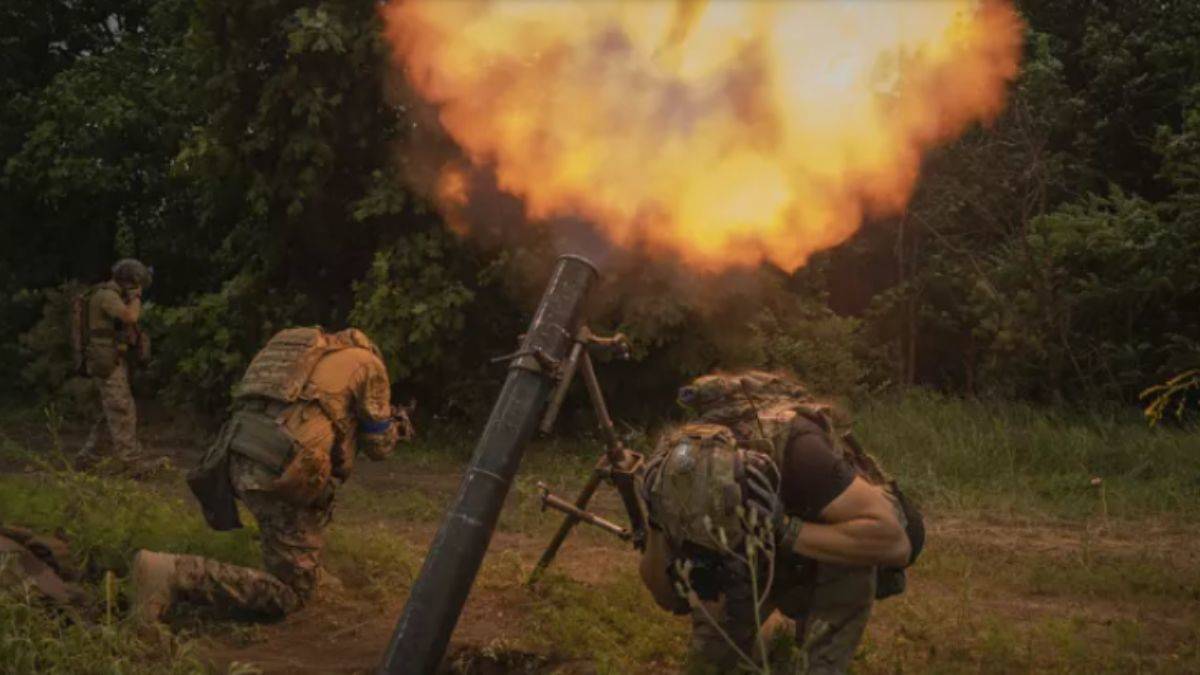 Ukrayna istihbaratı: Ruslar Zaporijya Nükleer Santrali'ni kademeli olarak boşaltıyor