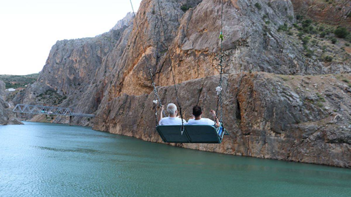 Erzincan'da adrenalin: Karanlık Kanyon gezisi