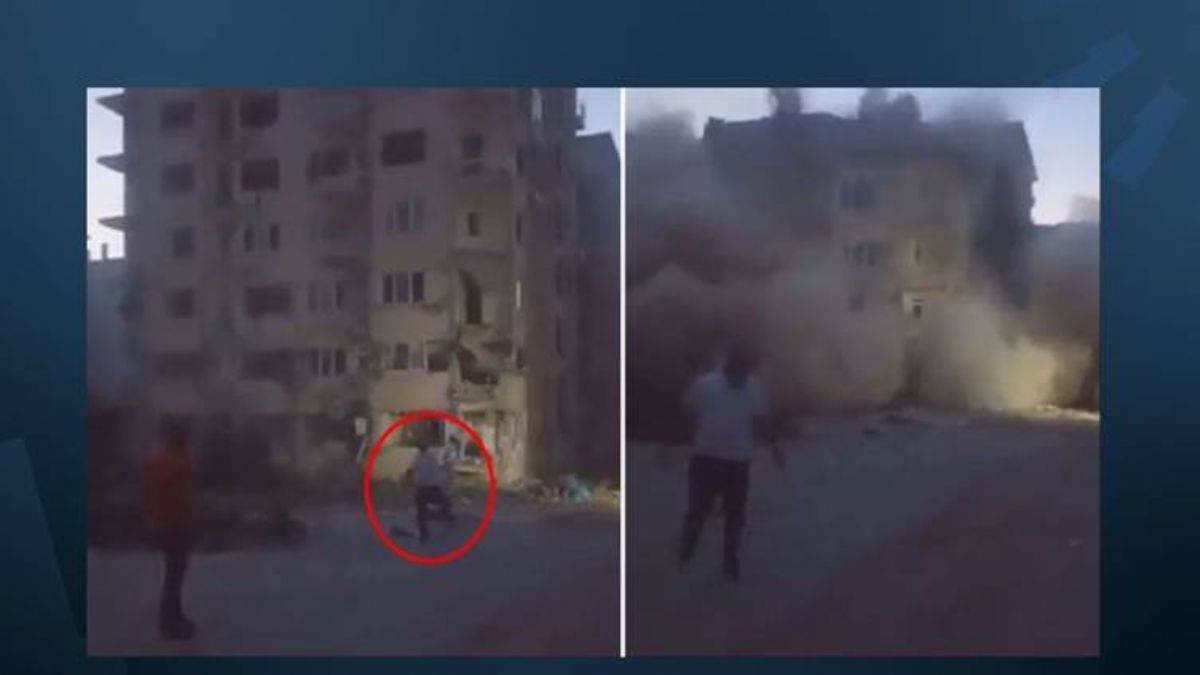 Malatya'da depremde hasar gören binayı attığı taşla yıktı